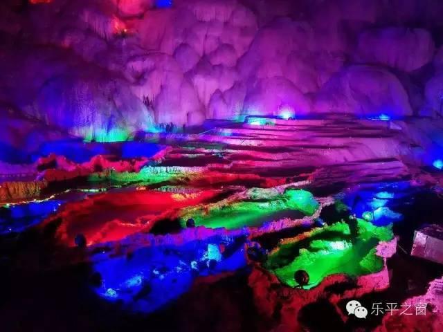 《繁花》爷叔至死不知，阿宝给自己留的后路，远比他的强上百倍