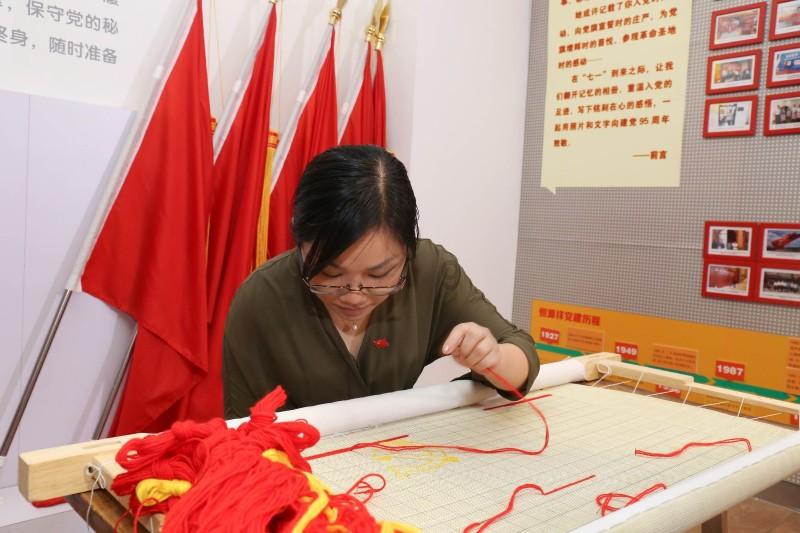 篮足塞国教练4线溃败！乔帅若下课辽篮主帅可一试 他像昔日邓华德